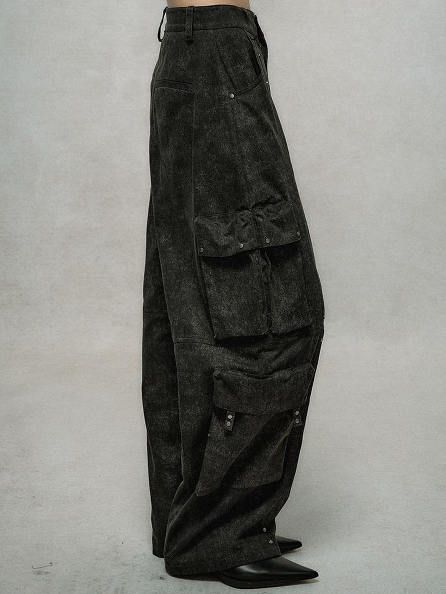 AnnoMundi Rivet Detail Cargo Pants With Punk Retro Style