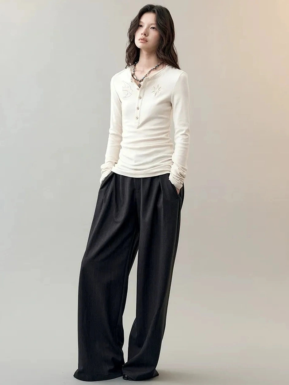 AnnoMundi Rooted Wings Embroidered V-neck T-shirt Long Sleeve T-shirt