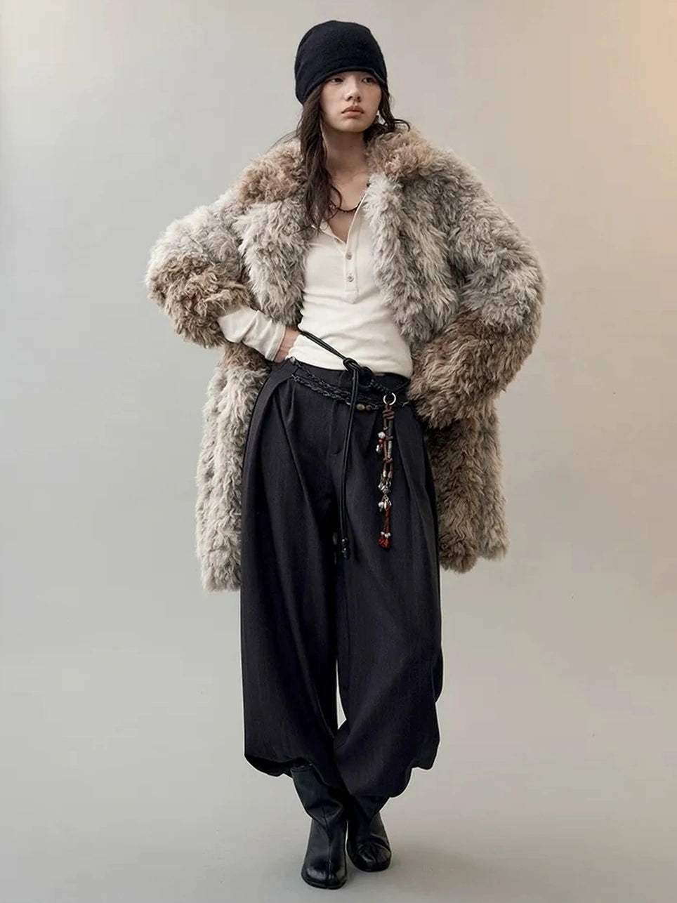 AnnoMundi Rooted Wings Embroidered V-neck T-shirt Long Sleeve T-shirt