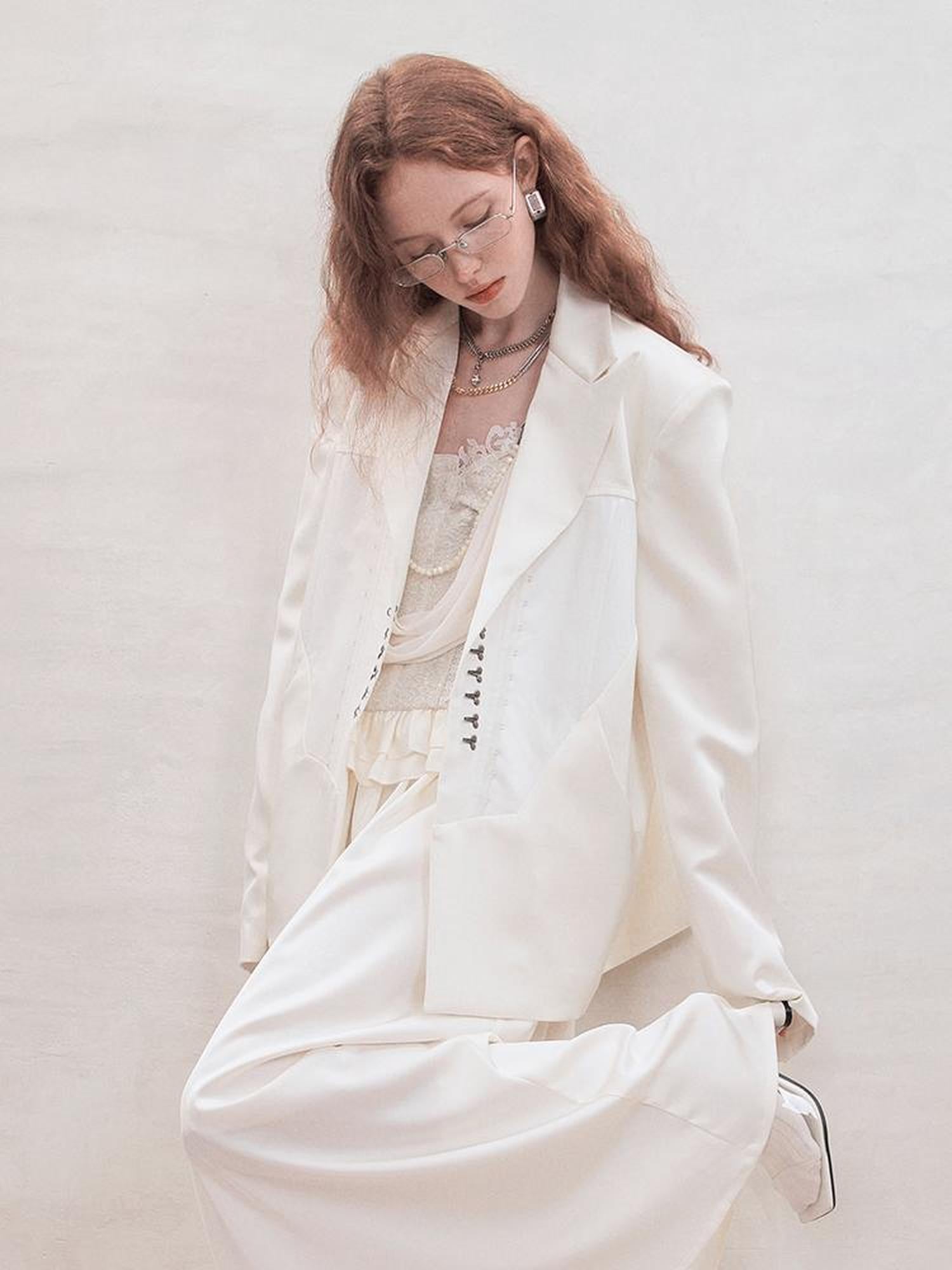 AnnoMundi Satin Boned Soft Armor White Blazer