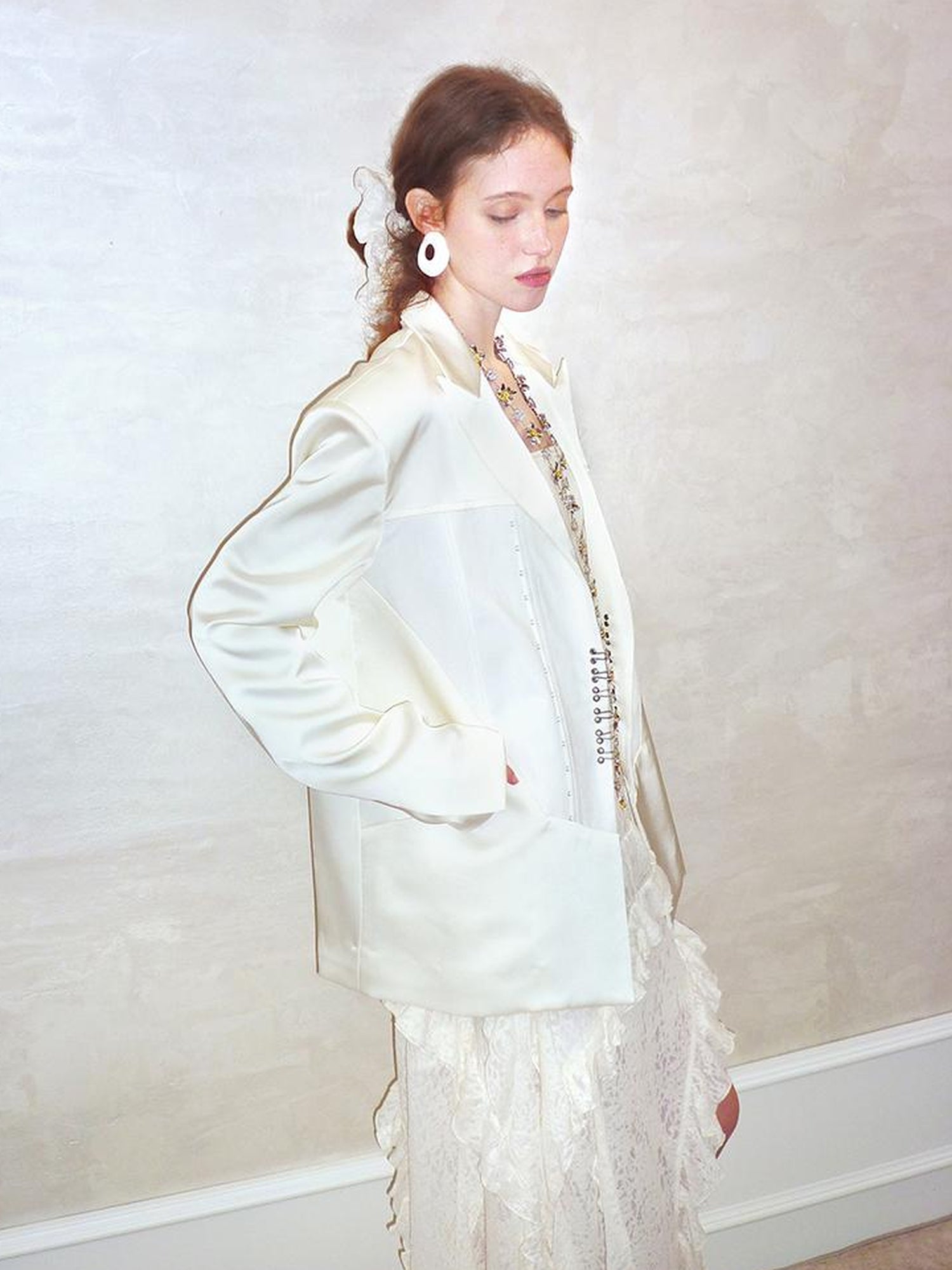 AnnoMundi Satin Boned Soft Armor White Blazer