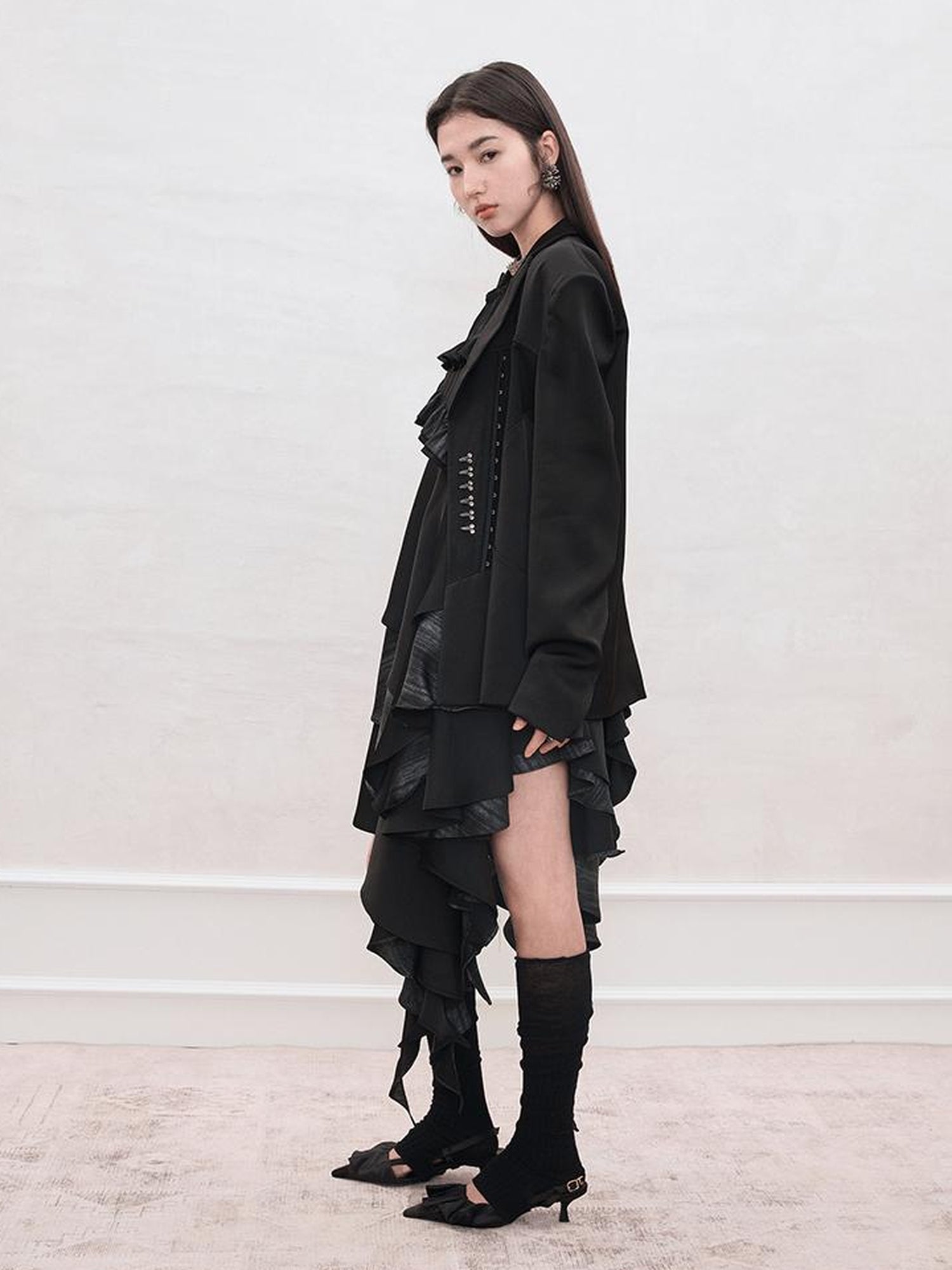 AnnoMundi Satin Boned Soft Armor White Blazer