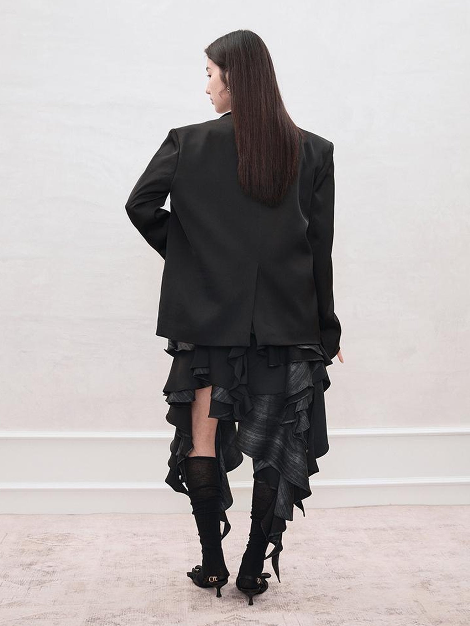 AnnoMundi Satin Boned Soft Armor White Blazer