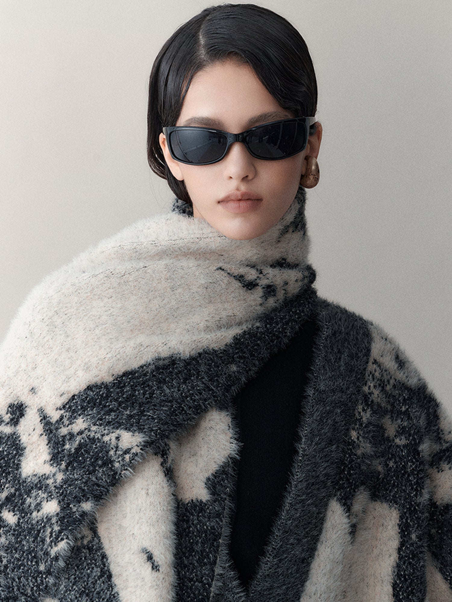 AnnoMundi Shadow Bloom Loose Knit Cardigan Coat
