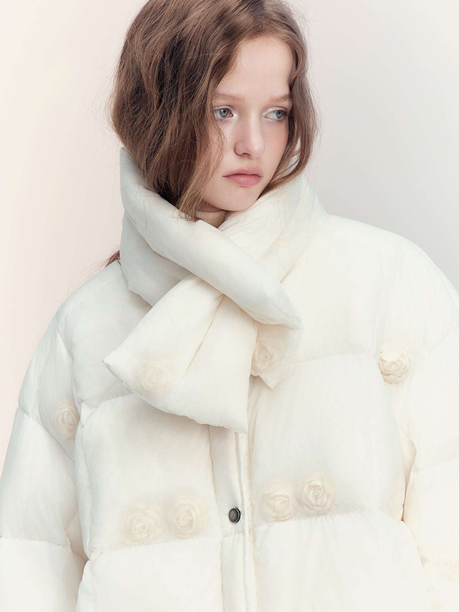AnnoMundi Short Puffer Jacket With Dreamy Rose Fill