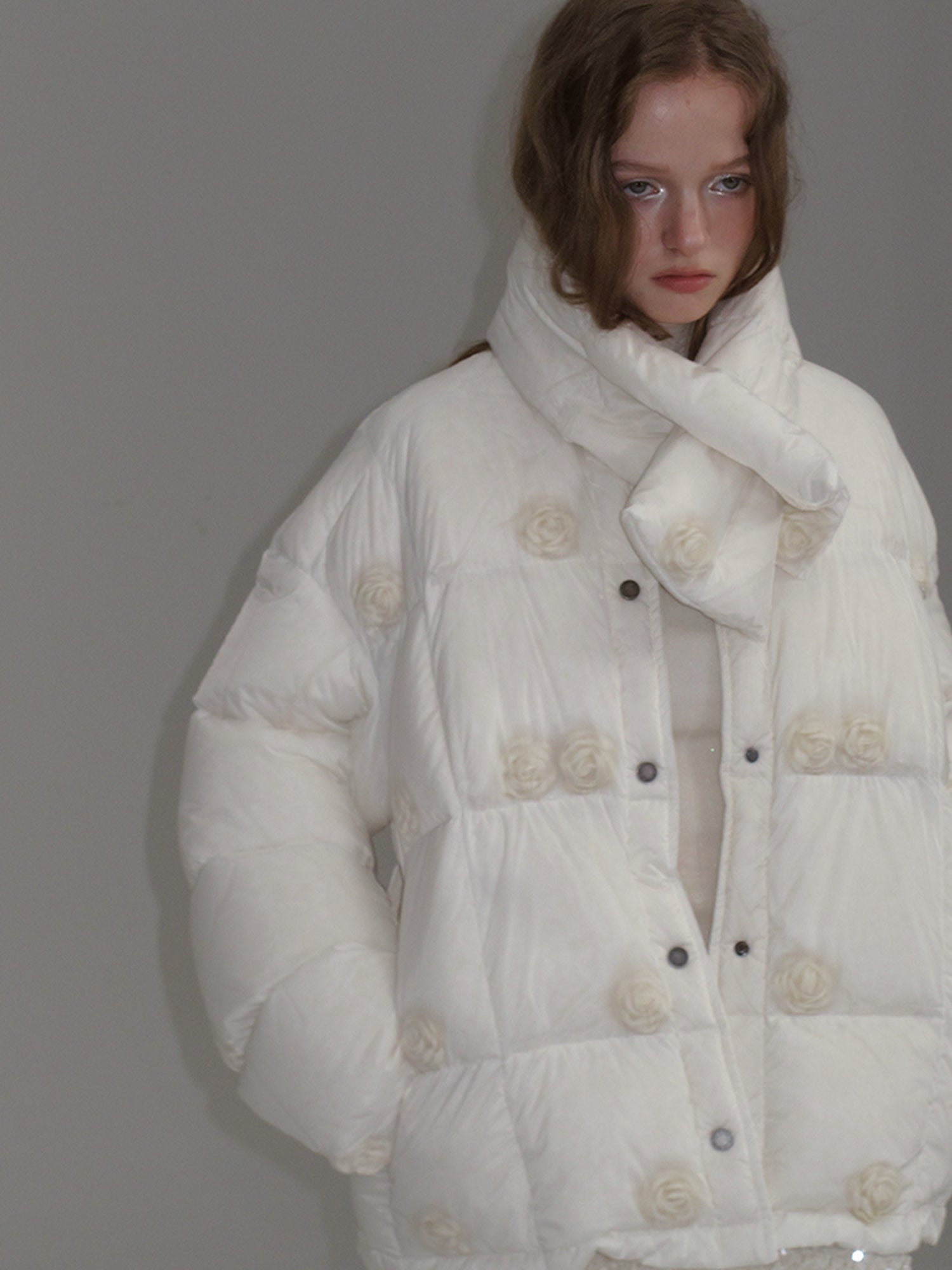AnnoMundi Short Puffer Jacket With Dreamy Rose Fill