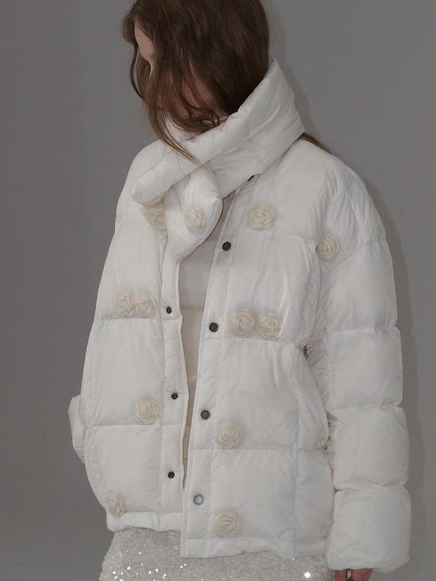 AnnoMundi Short Puffer Jacket With Dreamy Rose Fill