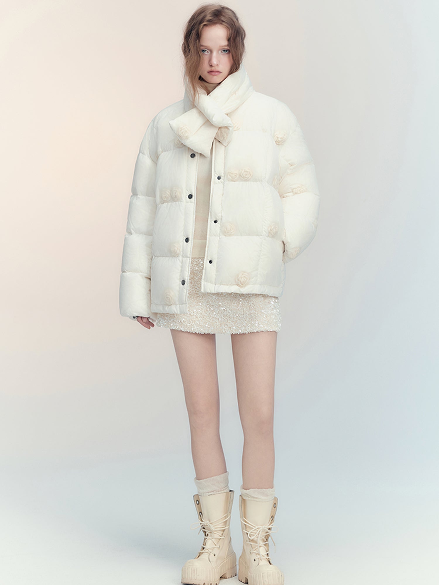 AnnoMundi Short Puffer Jacket With Dreamy Rose Fill