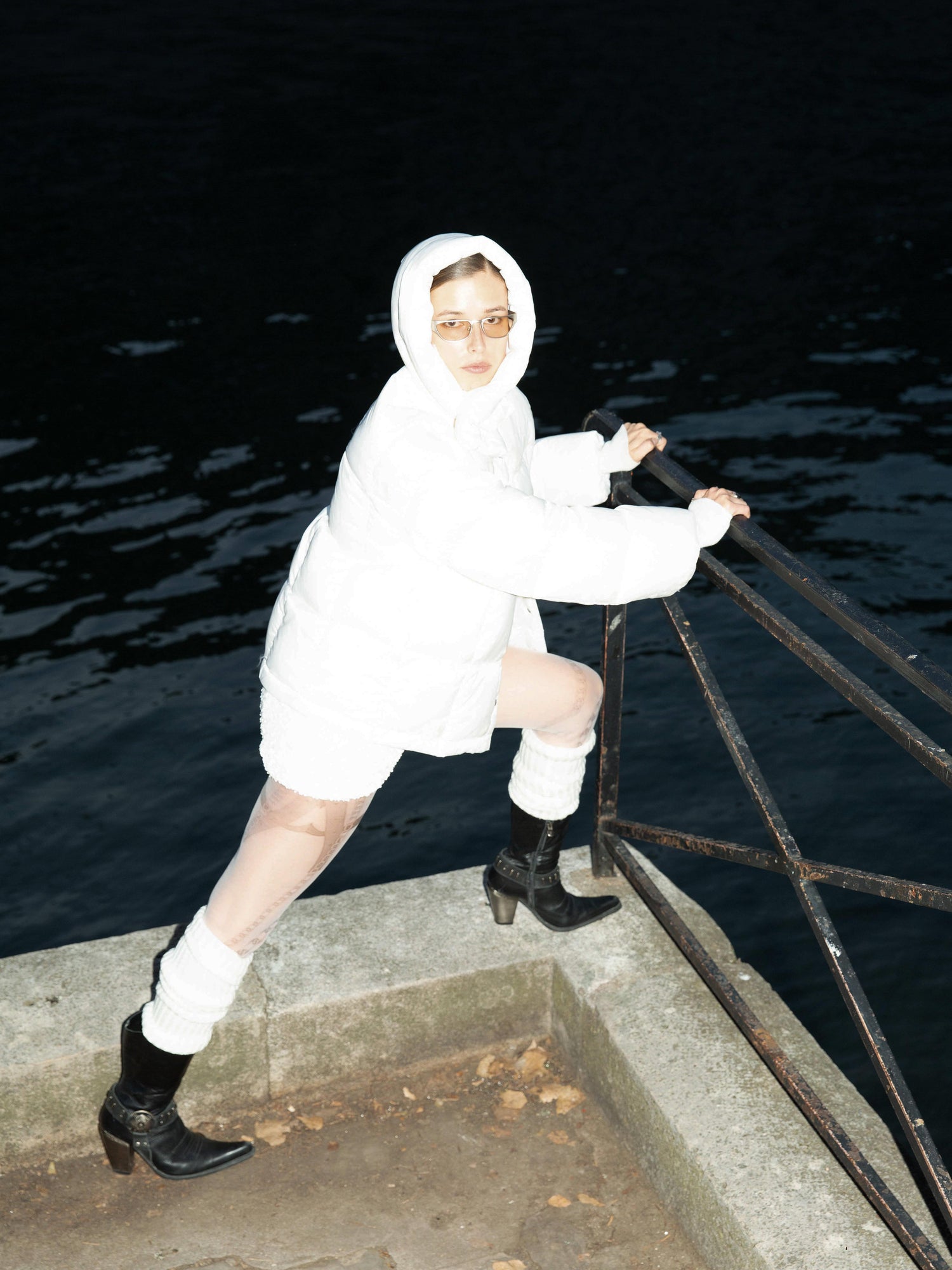 AnnoMundi Short Puffer Jacket With Dreamy Rose Fill