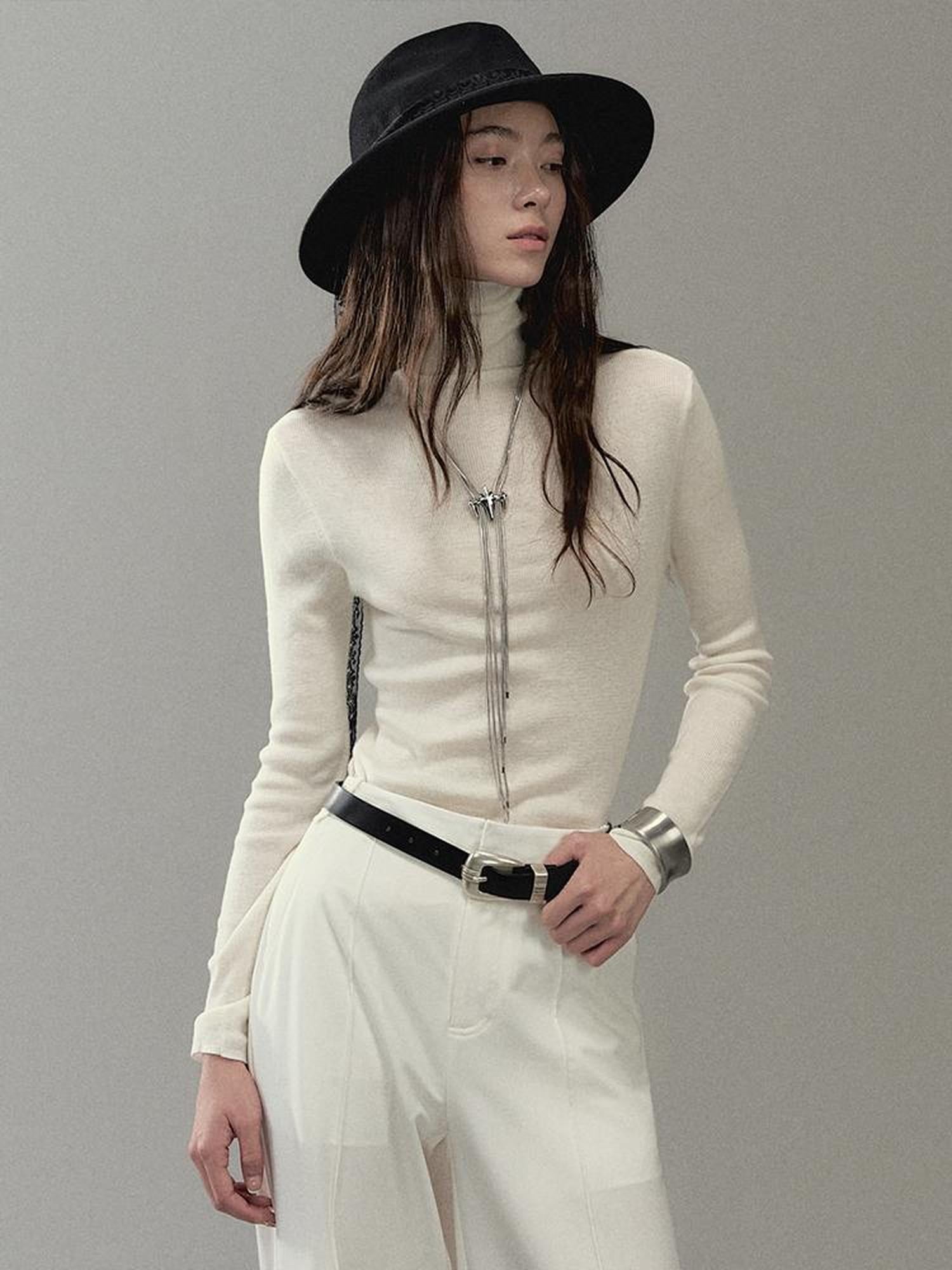 AnnoMundi Soft Light Knit High Neck Wool Blended Top