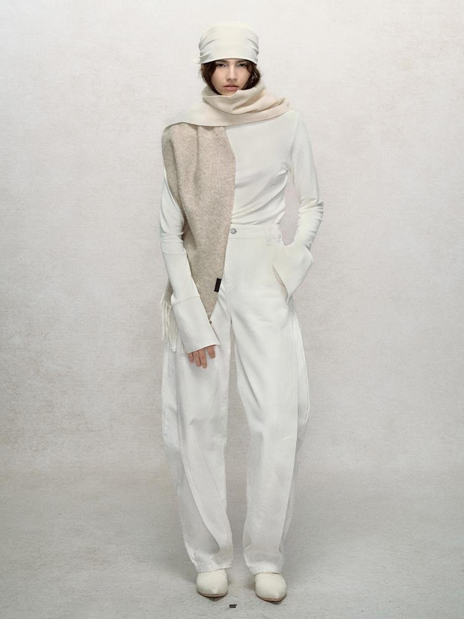AnnoMundi Soft Loop Wool Gradient Fringe Scarf
