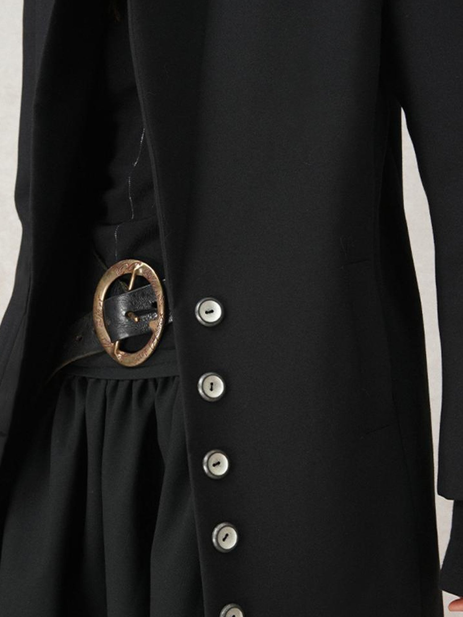 AnnoMundi Straight Cut Longline Blazer With Fringe Brooch