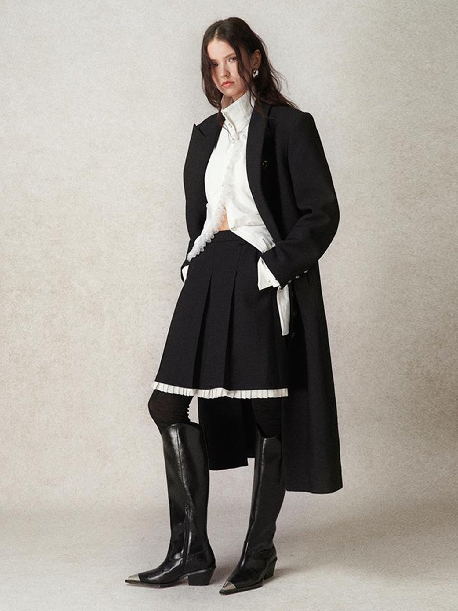 AnnoMundi Straight Cut Longline Blazer With Fringe Brooch