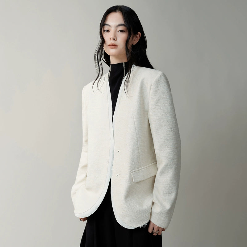 AnnoMundi_Textured_Arc_Panel_Blazer_MISSTT
