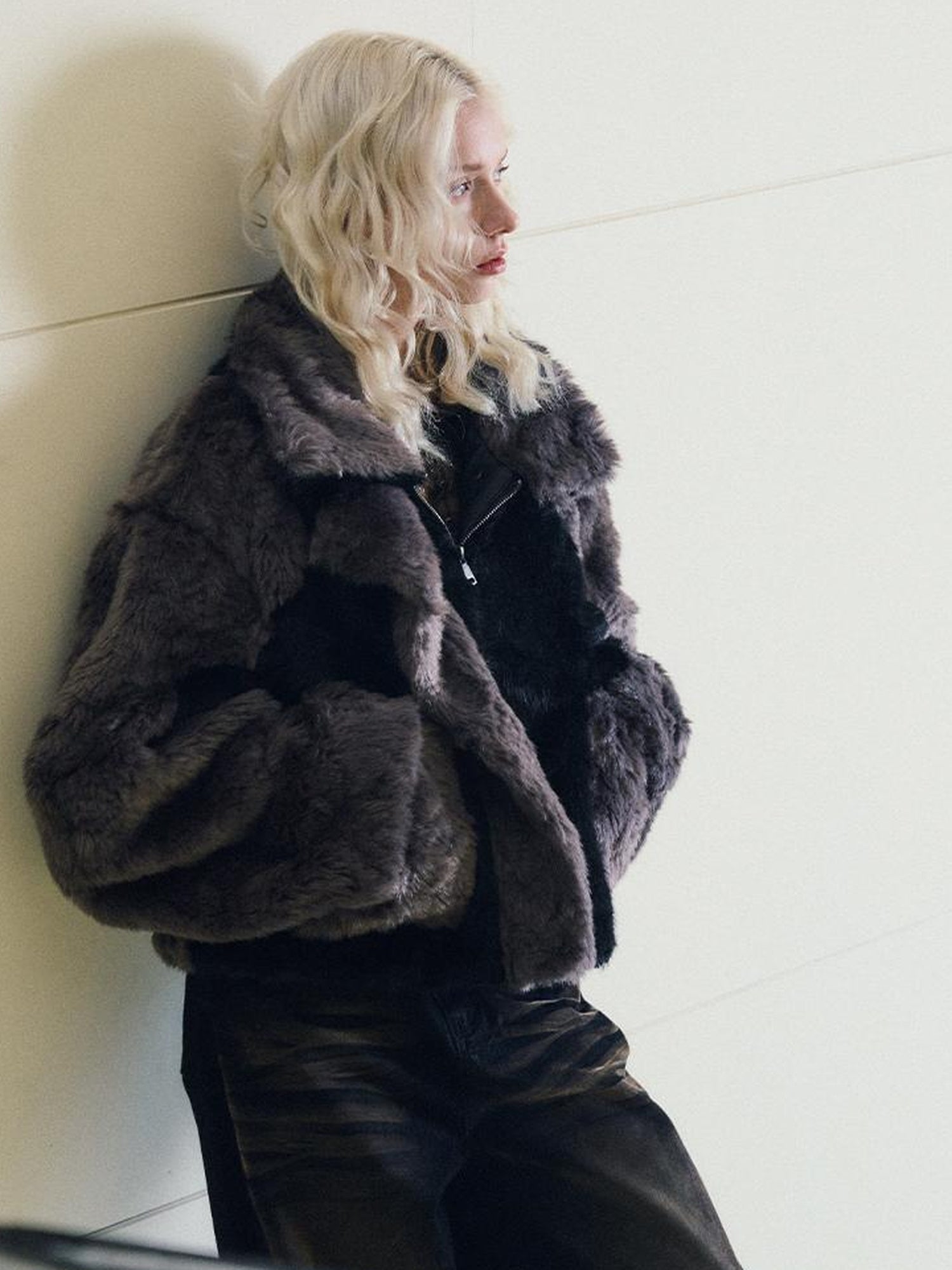 AnnoMundi Textured Short Faux Mink Fur Coat
