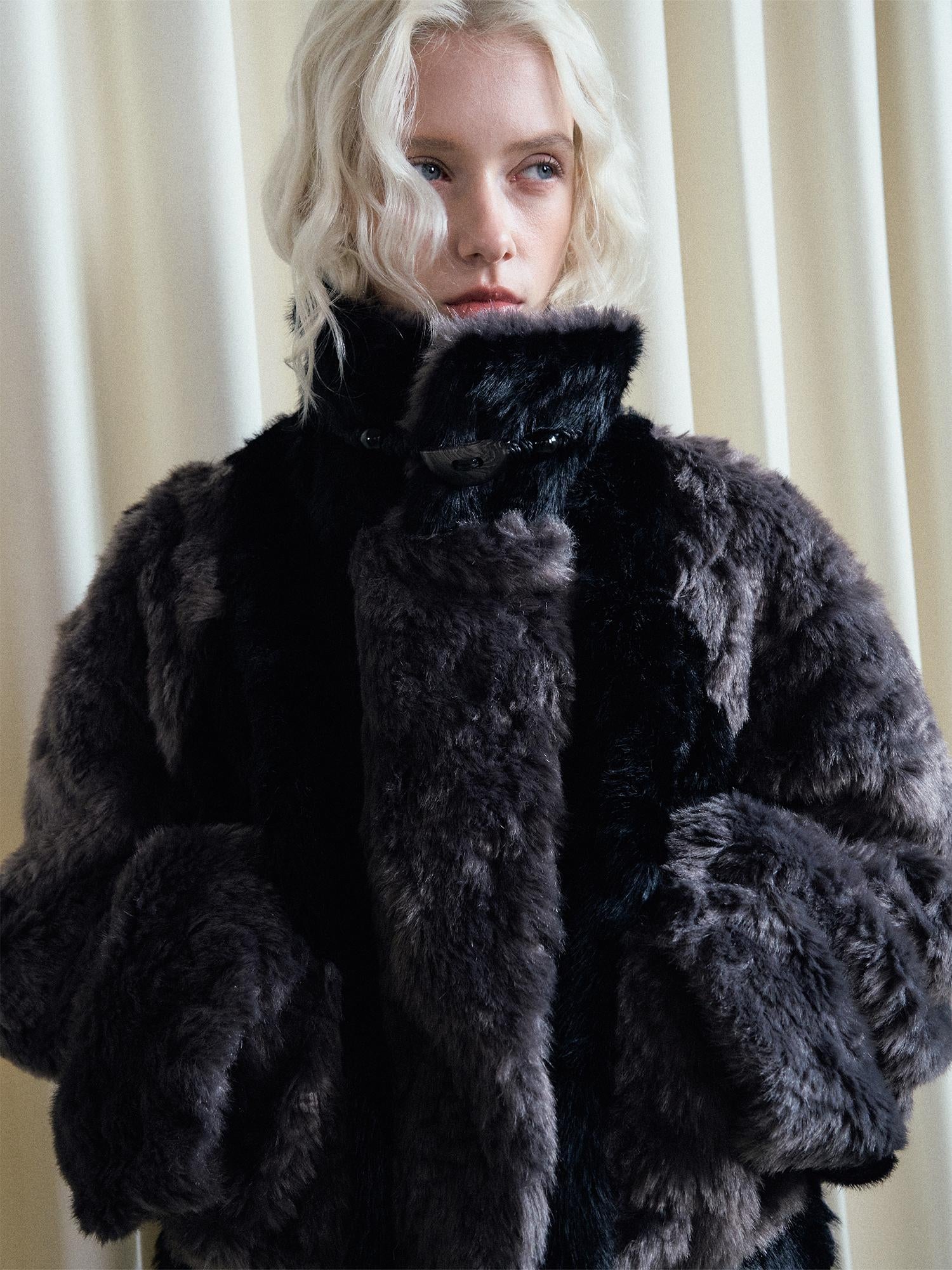 AnnoMundi Textured Short Faux Mink Fur Coat