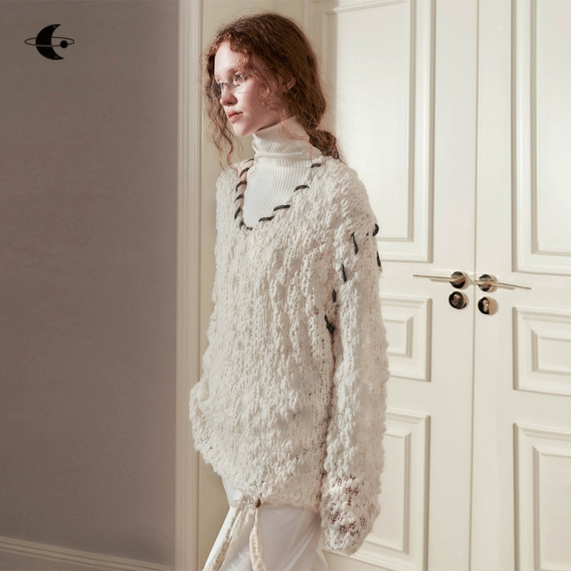 AnnoMundi_Textured_V_Neck_Pearl_Yarn_Knit_Sweater_MISSTT