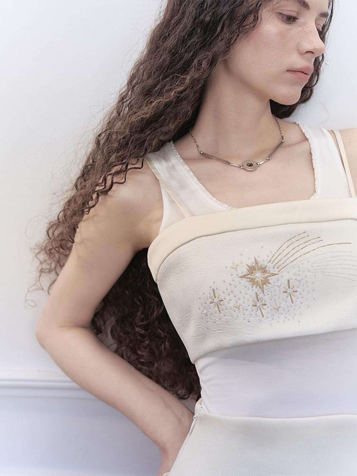 AnnoMundi Two Layer Lace Trimmed Knit Vest Summer Sleeveless Camisole Top