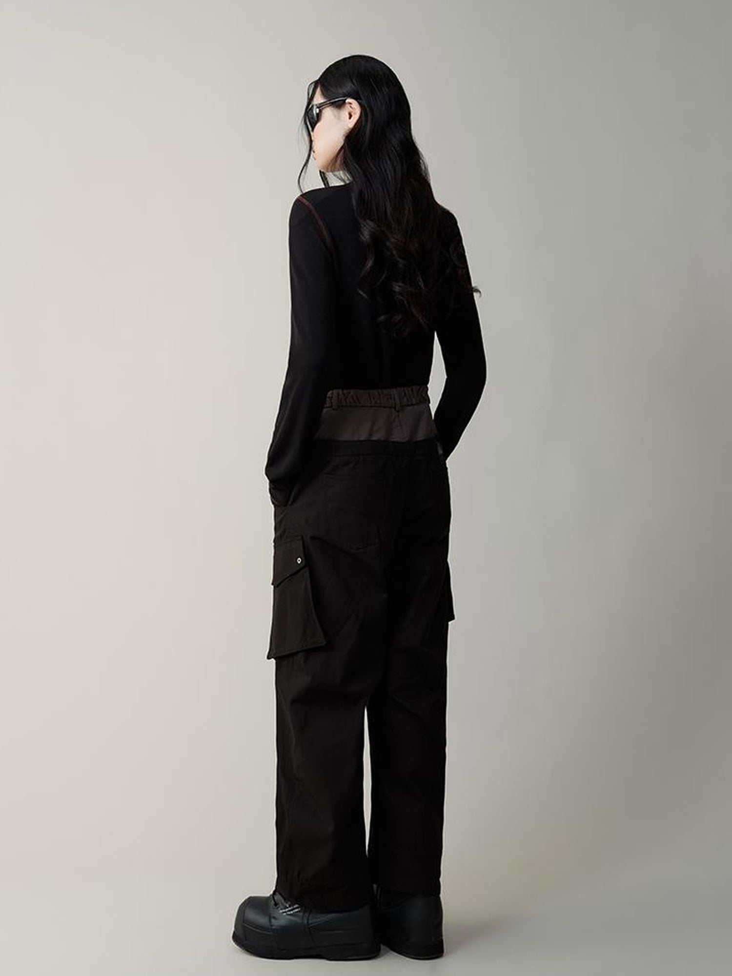 AnnoMundi V-Neck Contrast Tie Side Slit Stretch Knit Tee