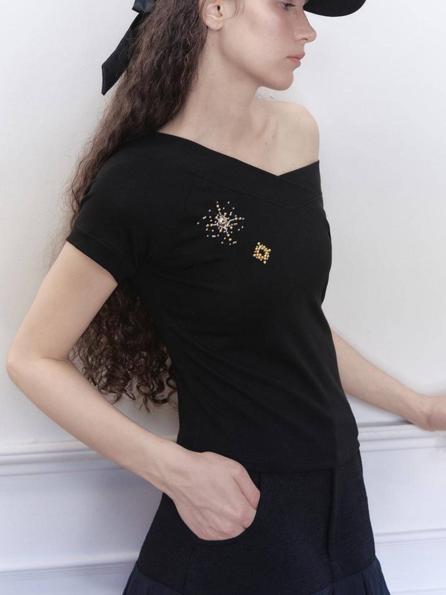 AnnoMundi V-Neck Rhinestone Embroidered Stretch Ribbed T-Shirt