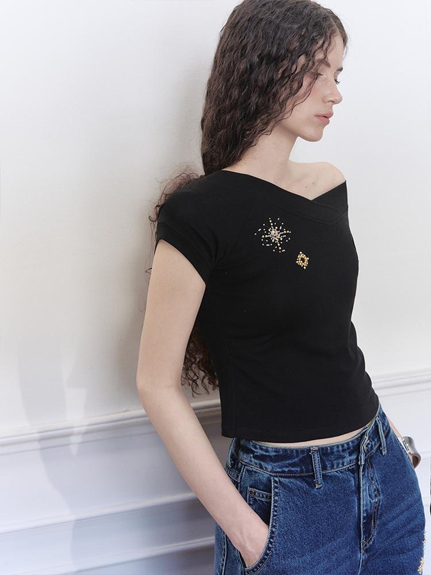 AnnoMundi V-Neck Rhinestone Embroidered Stretch Ribbed T-Shirt