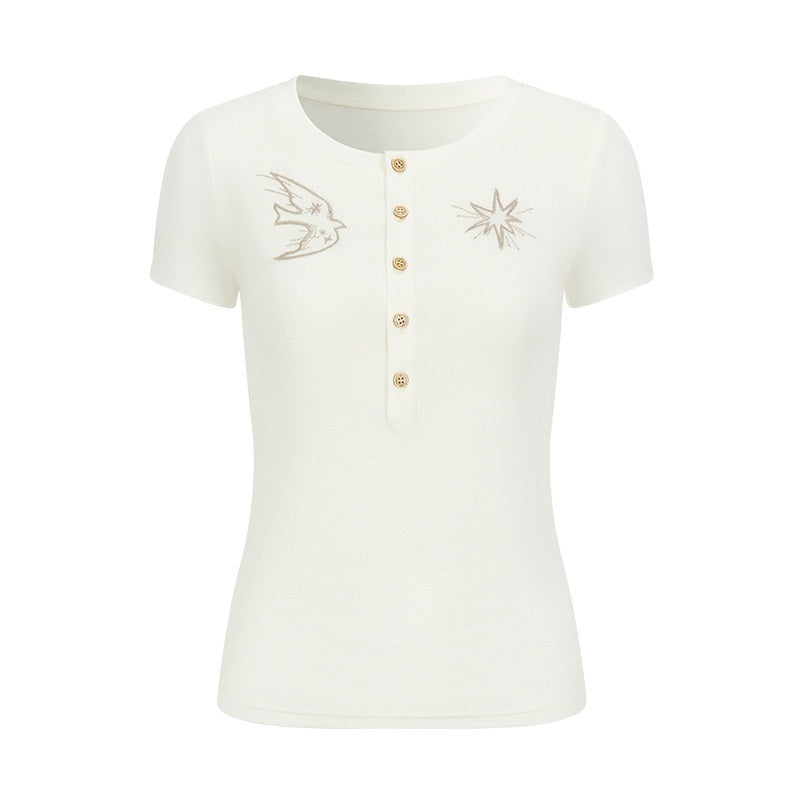 AnnoMundi_Vintage_Embroidered_Half_Placket_Slim_Women&