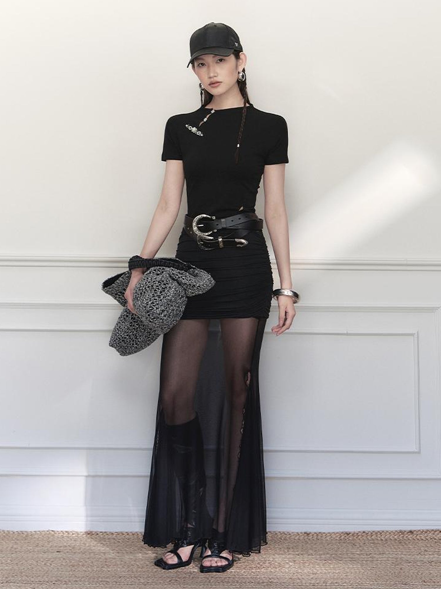 AnnoMundi Vintage Inspired Beaded Knot T-Shirt