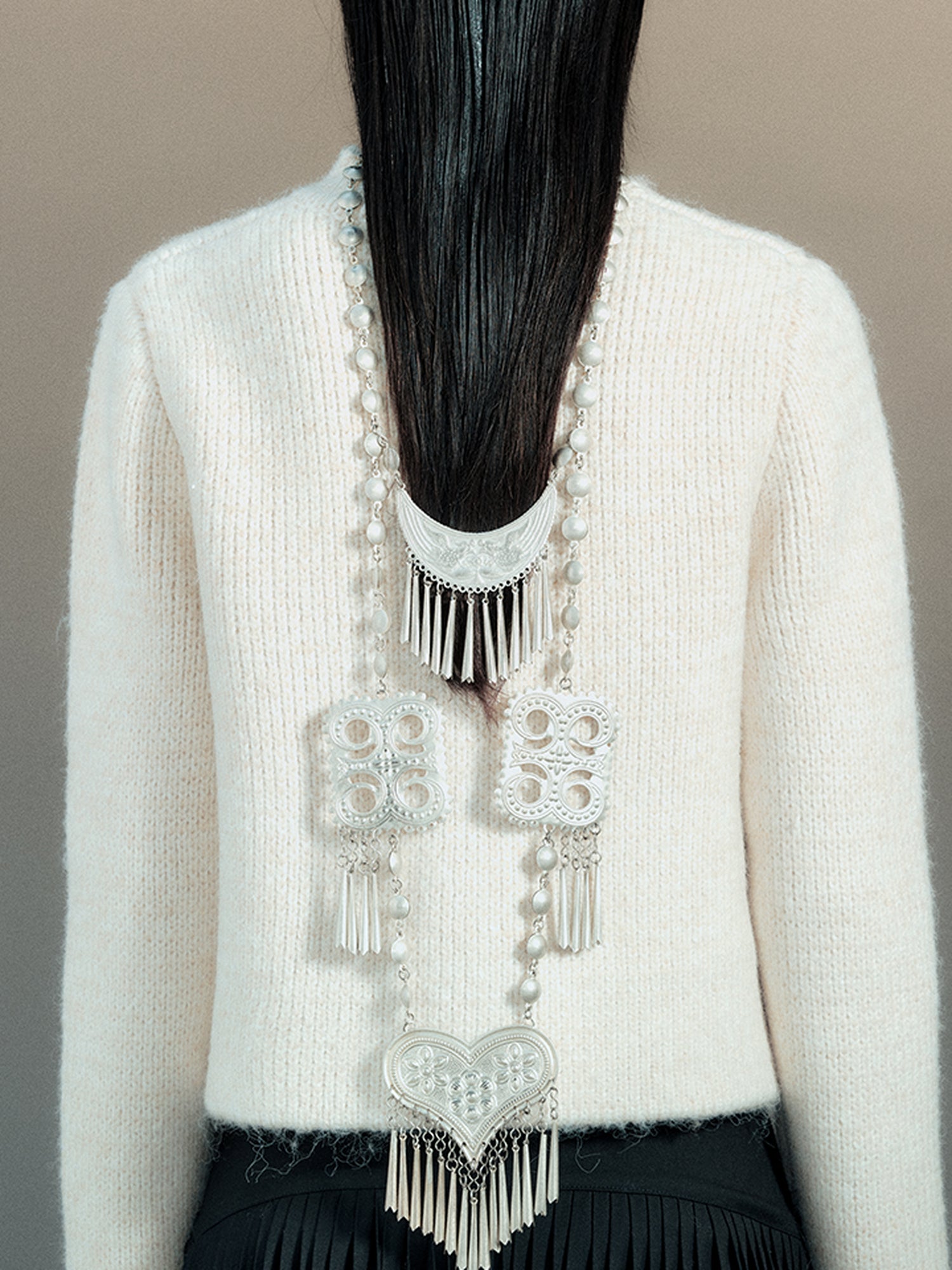 AnnoMundi Vintage Knot Button Knit Cardigan