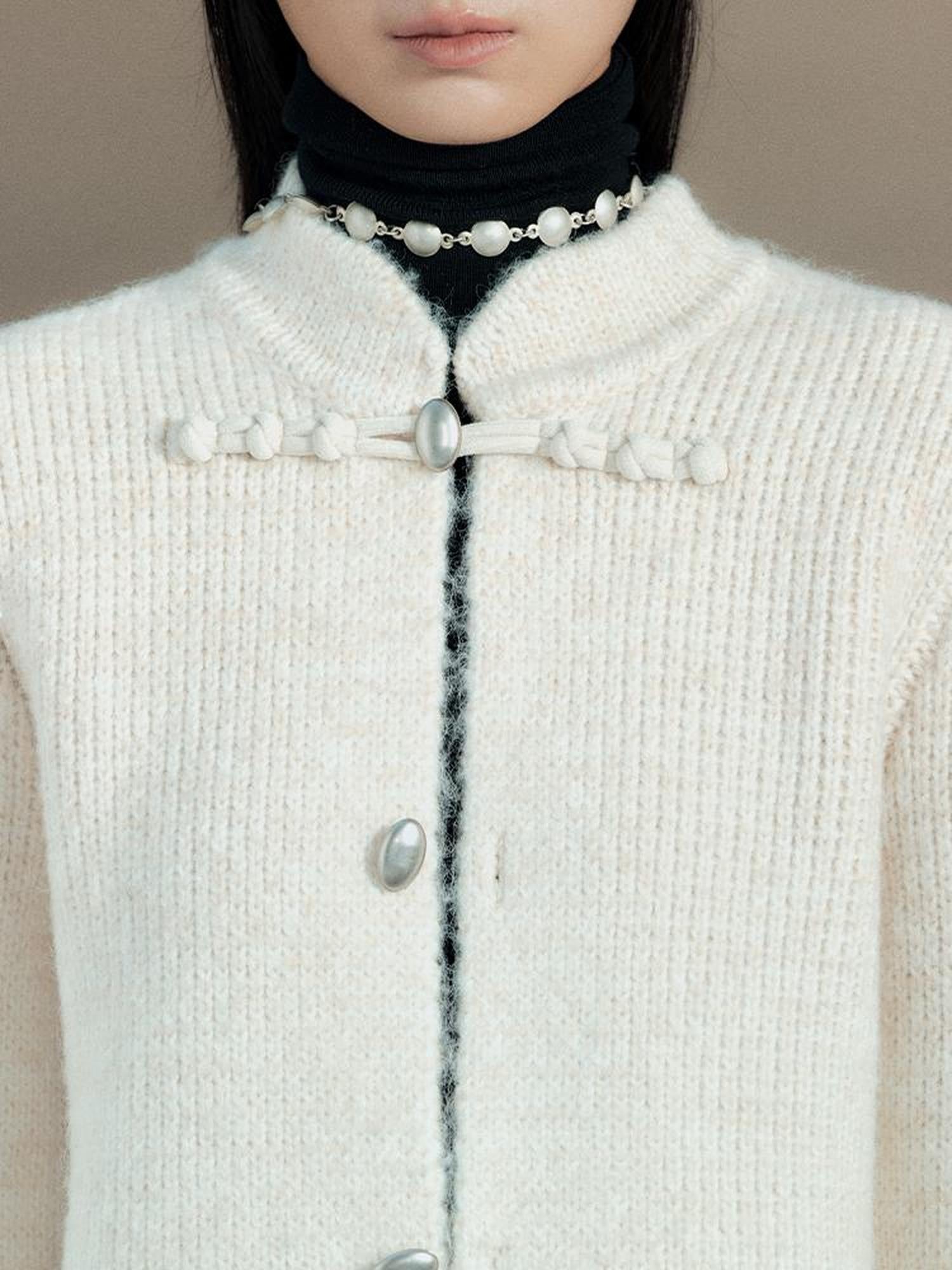 AnnoMundi Vintage Knot Button Knit Cardigan