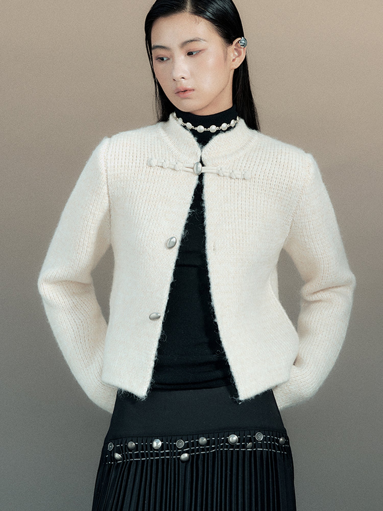 AnnoMundi Vintage Knot Button Knit Cardigan