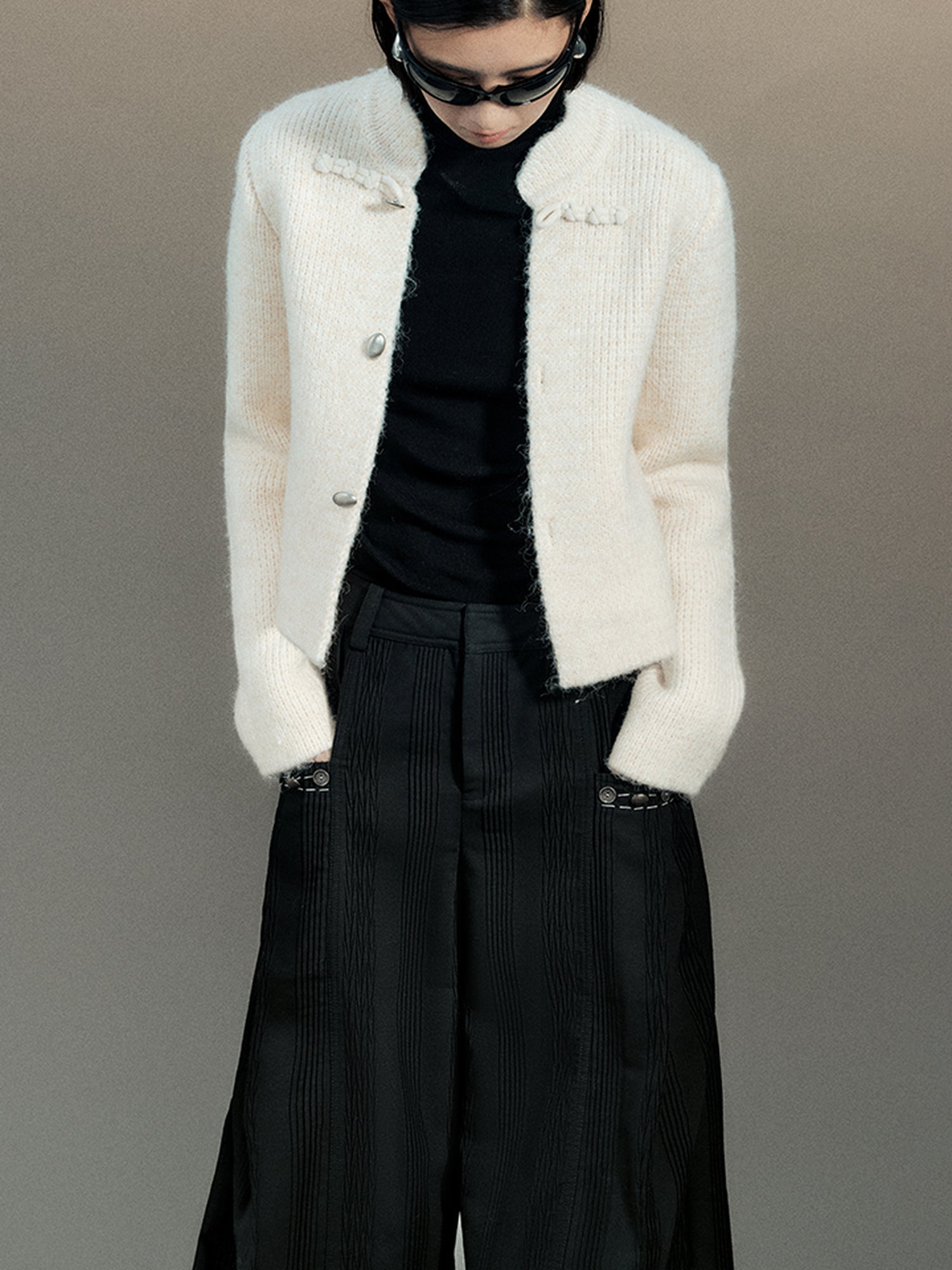 AnnoMundi Vintage Knot Button Knit Cardigan