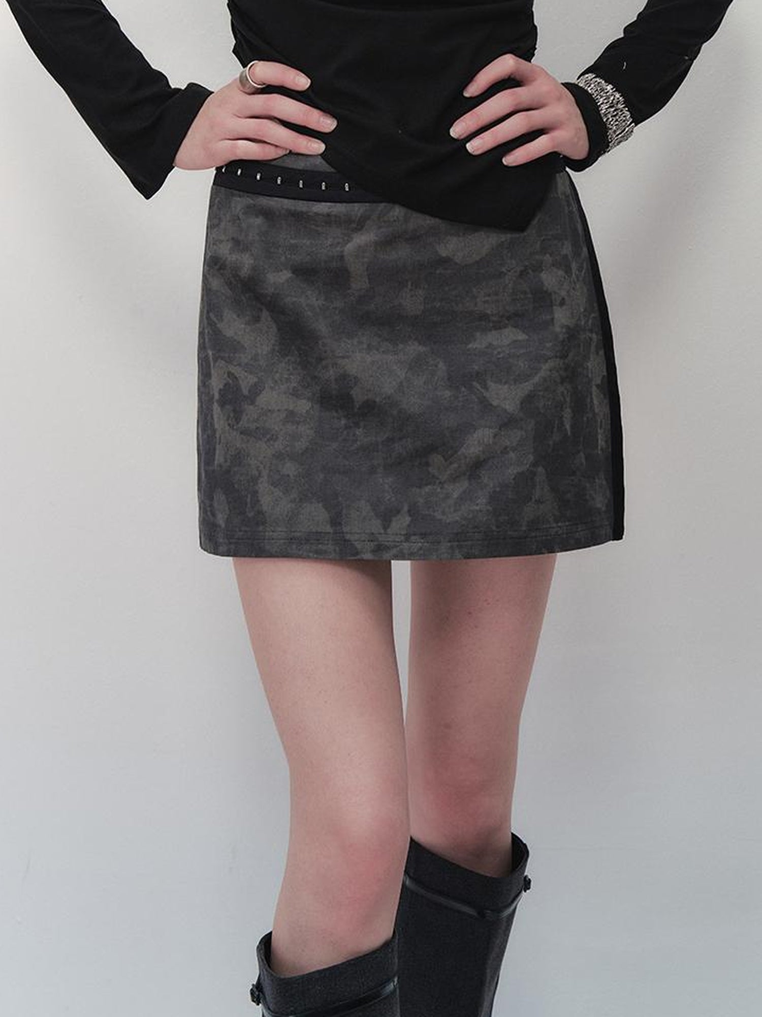 AnnoMundi Vintage Print Utility Shirt Skirt Set