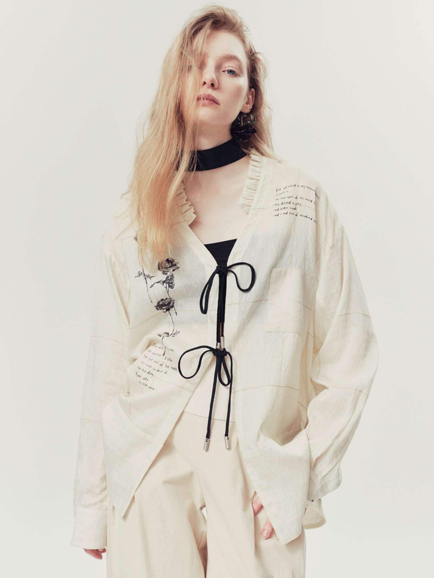 AnnoMundi Vintage Rose Poetry Linen Shirt V-Neck T-Shirt Long Sleeve