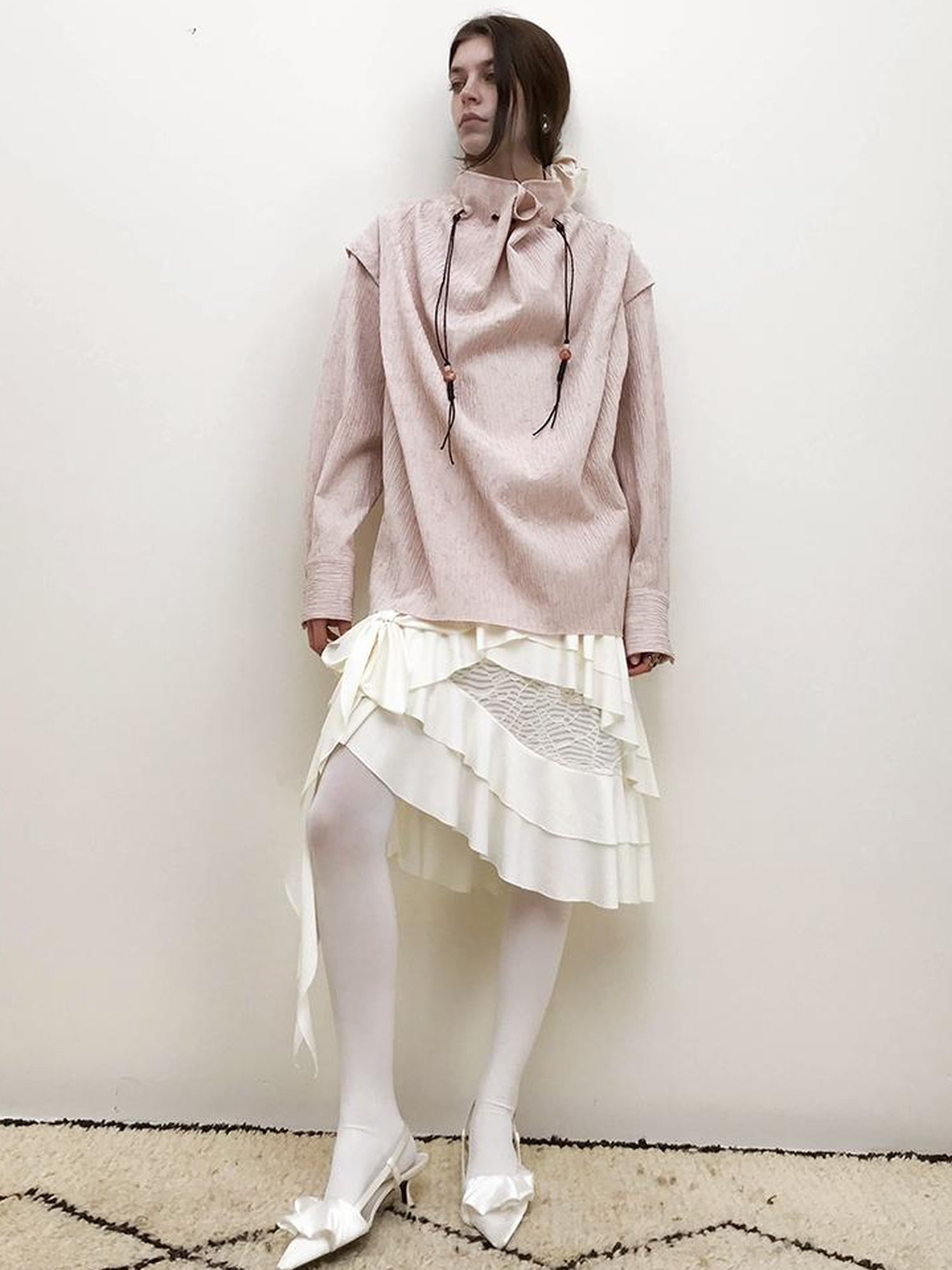 AnnoMundi Vintage Rose Textured Blouse V-Neck T-Shirt Long Sleeve