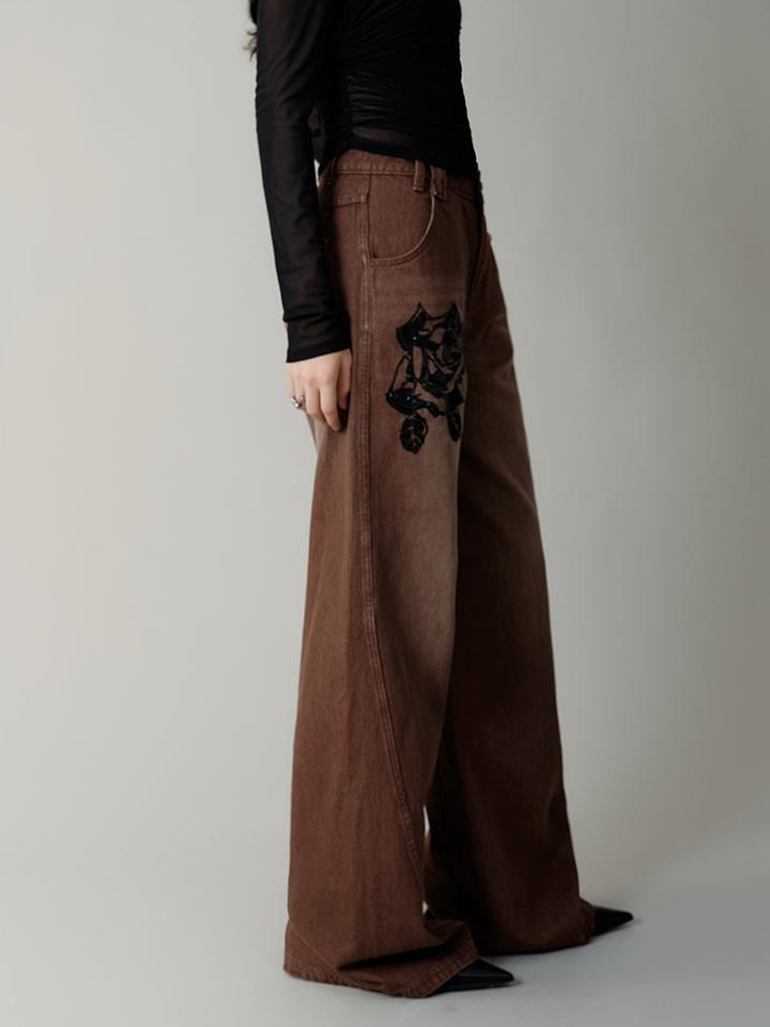 AnnoMundi Volcanic Rose Embroidered Wide Leg Jeans
