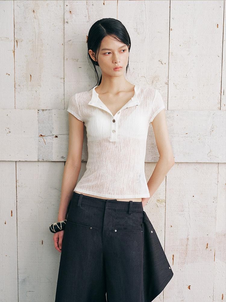 AnnoMundi Warm Mist Texture Henley Collar Slim Knit Women&