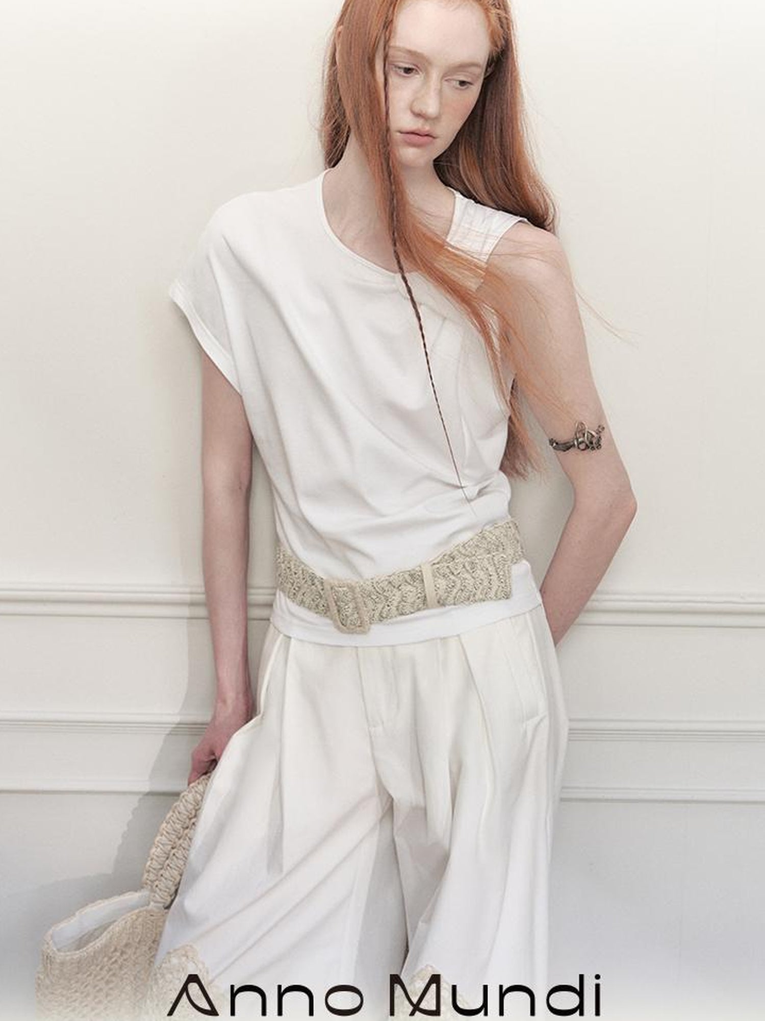 AnnoMundi Wave Texture Modal Waist Chain With Bohemian Detailing