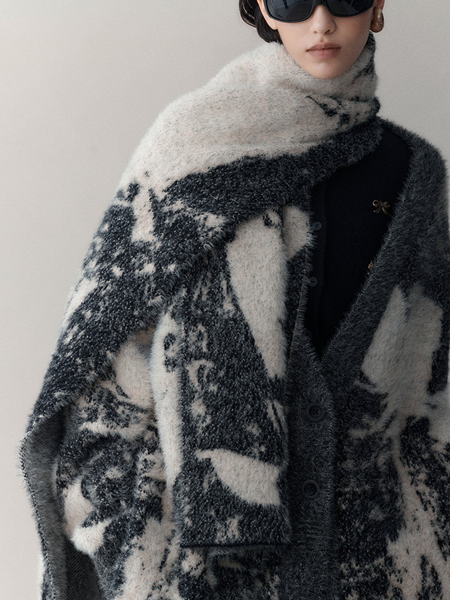 AnnoMundi Winter Retro Jacquard Shawl Floral Print Wrap Scarf