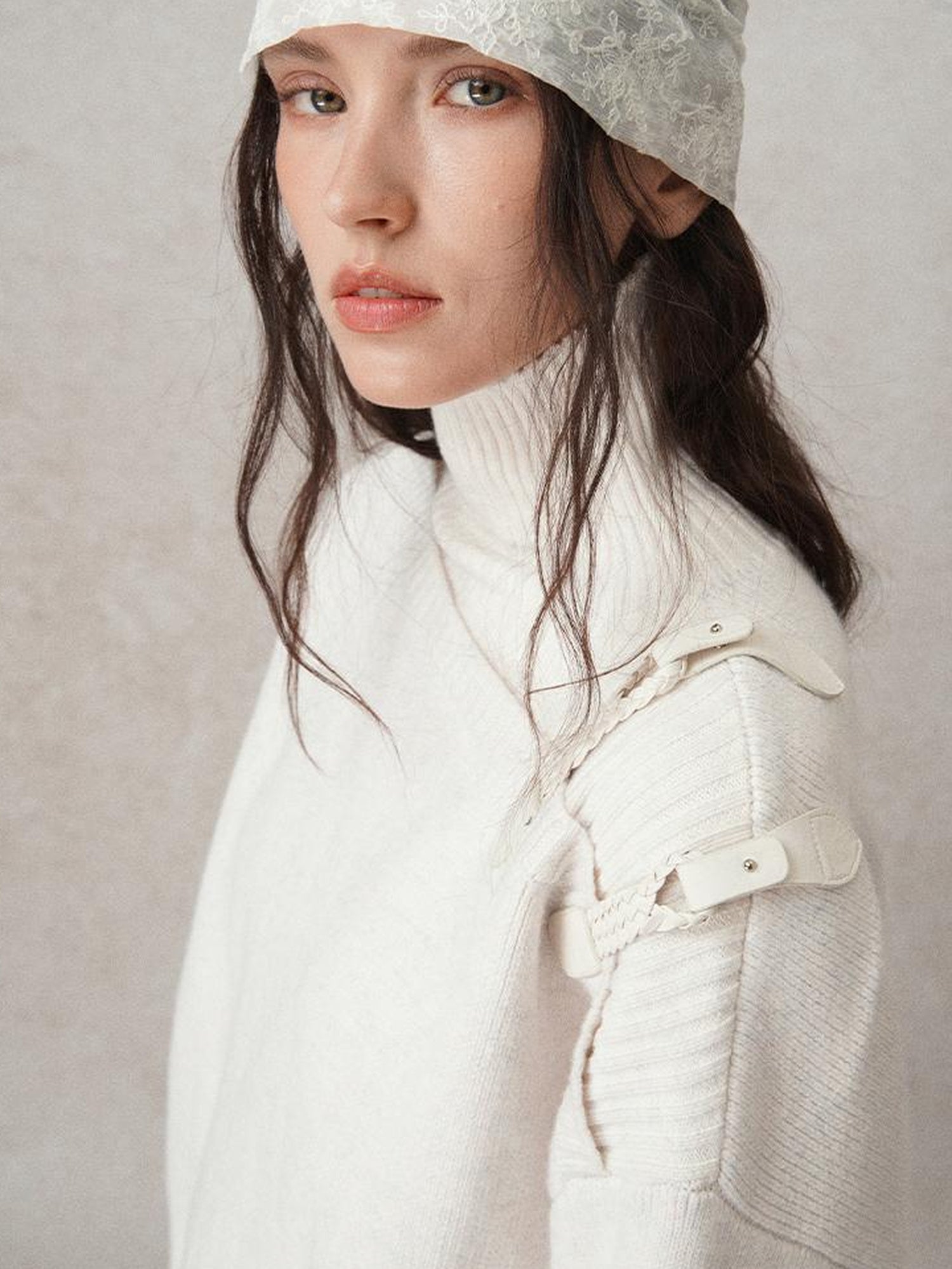 AnnoMundi Woven Light Poetry Textured Knit Sweater V-Neck T-Shirt Long Sleeve