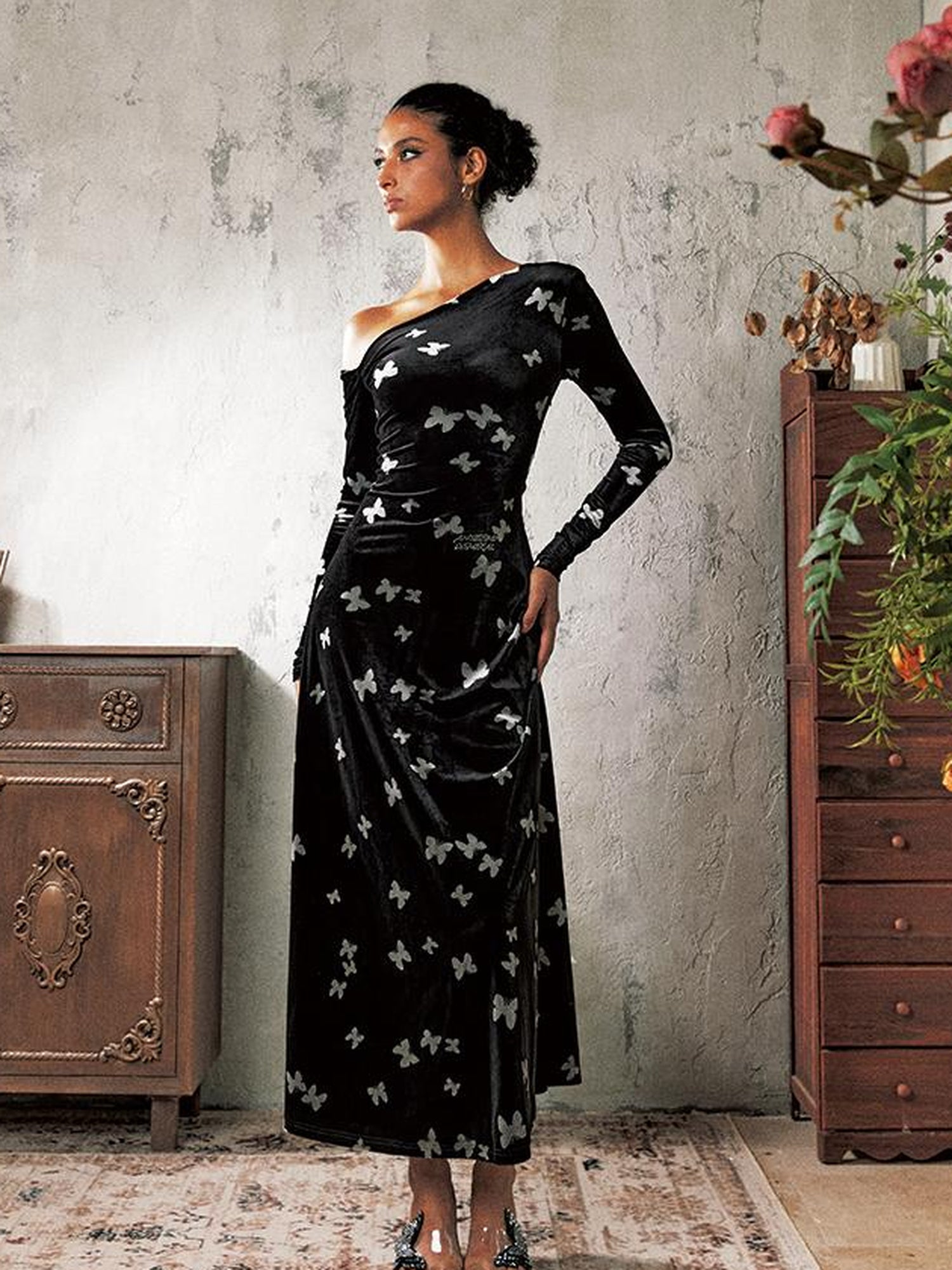 Update Anti Being General Butterfly Dream Bias Cut Velvet Gown