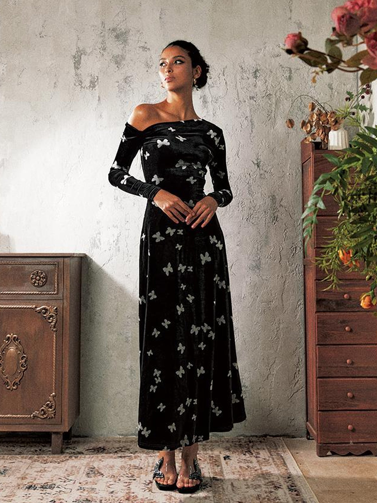 Update Anti Being General Butterfly Dream Bias Cut Velvet Gown