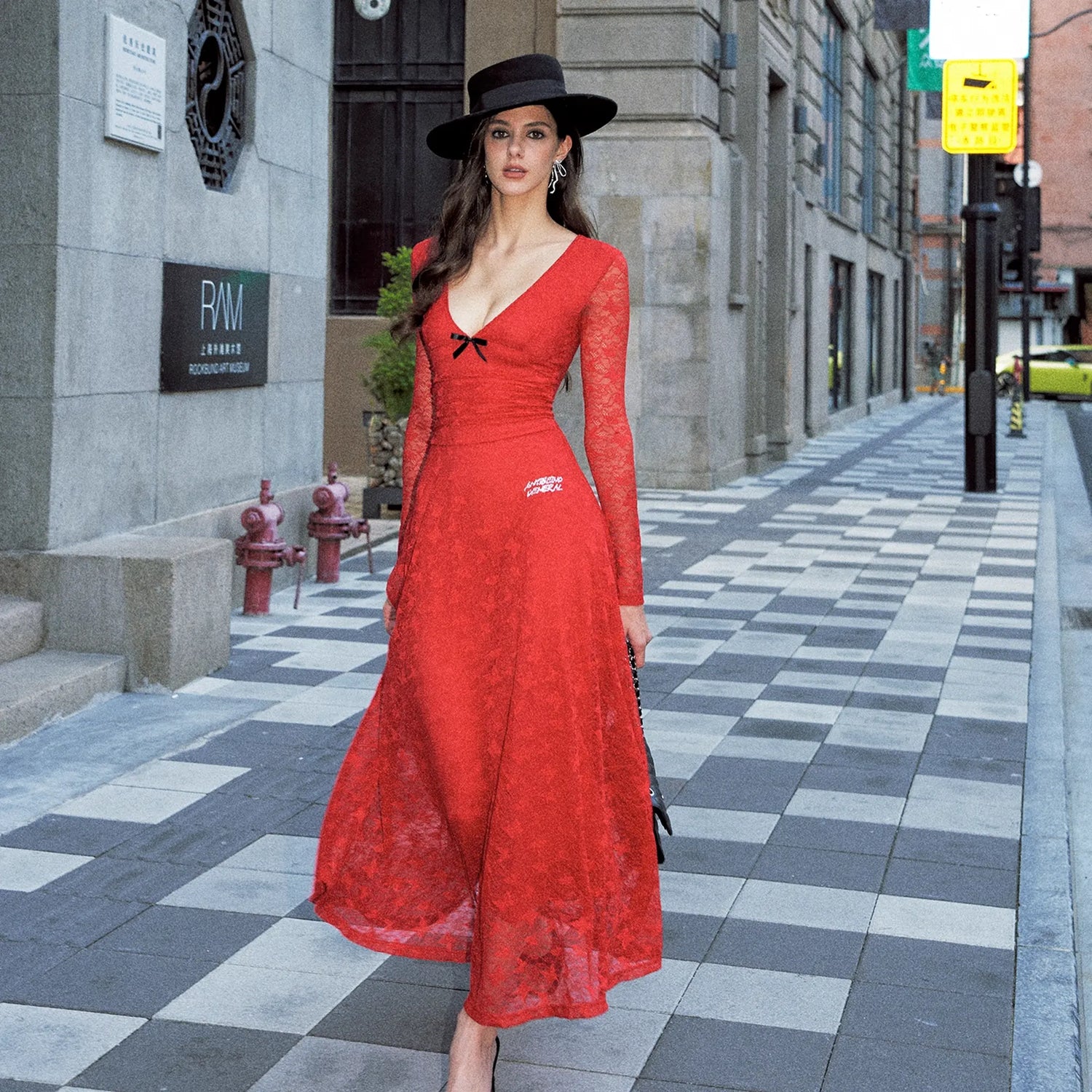 Anti_Being_General_Deep_V_Lace_Trim_Red_Christmas_Evening_Gown_MISSTT