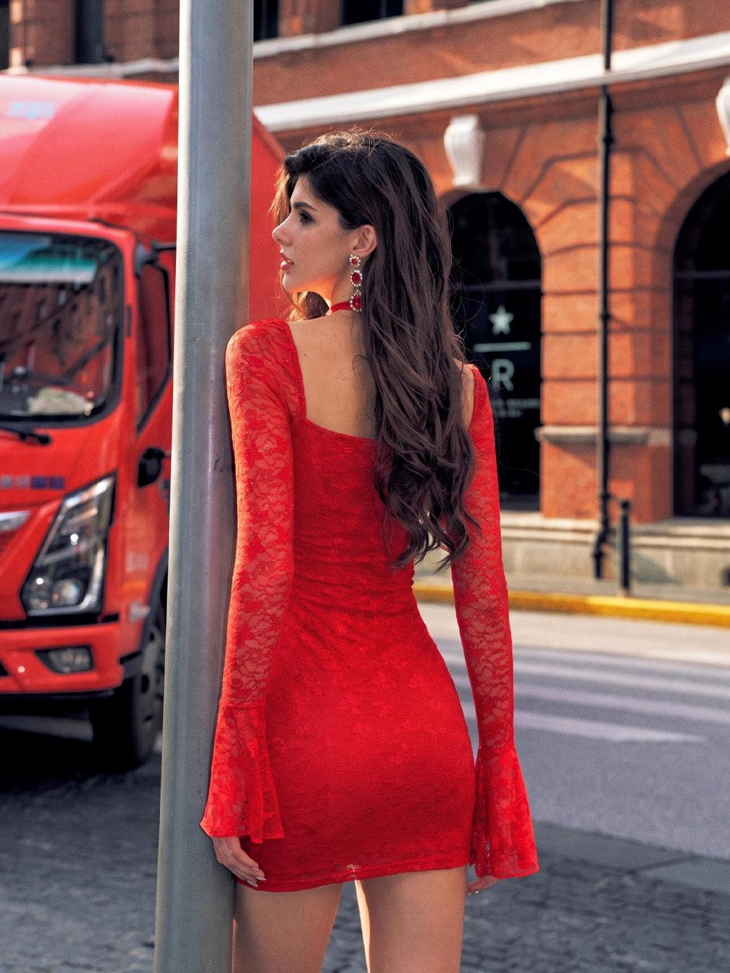 Anti Being General Lace Ruched Cape Square Neck Long Sleeve Women&