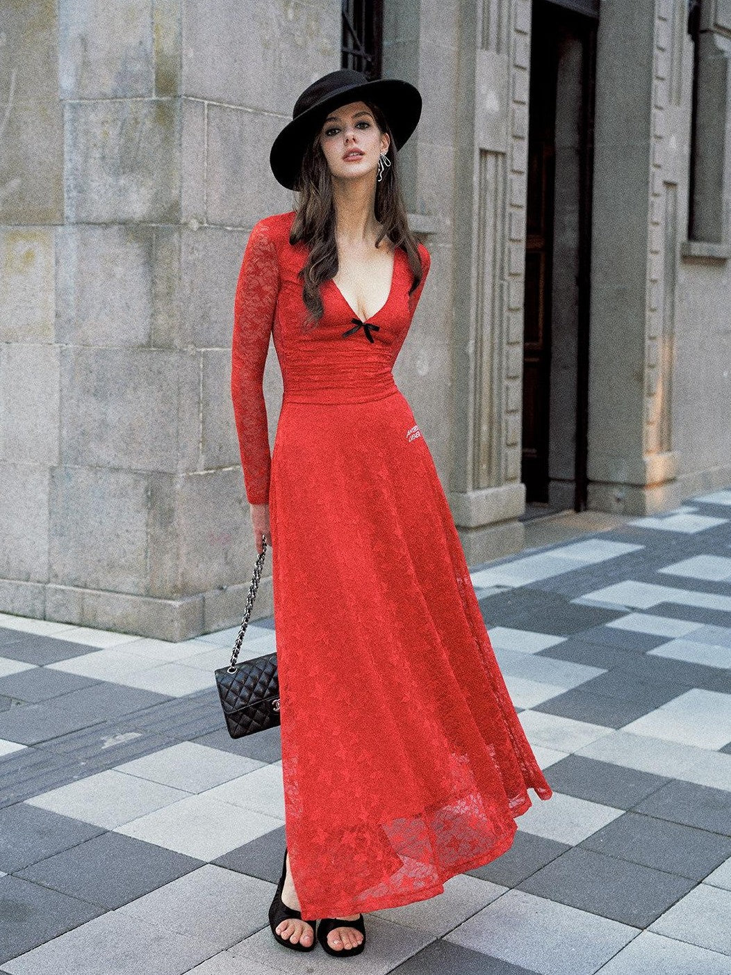 Anti Being General Red Lace Splice Deep V Long Sleeve Women&