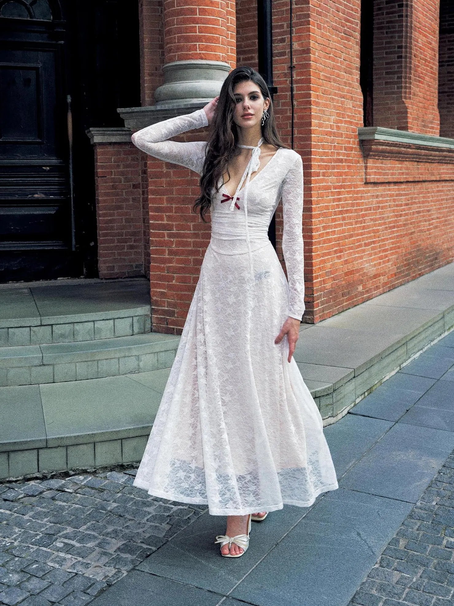 Anti Being General Slim Fit V-Neck Lace Trim Long Sleeve Dress Dresses