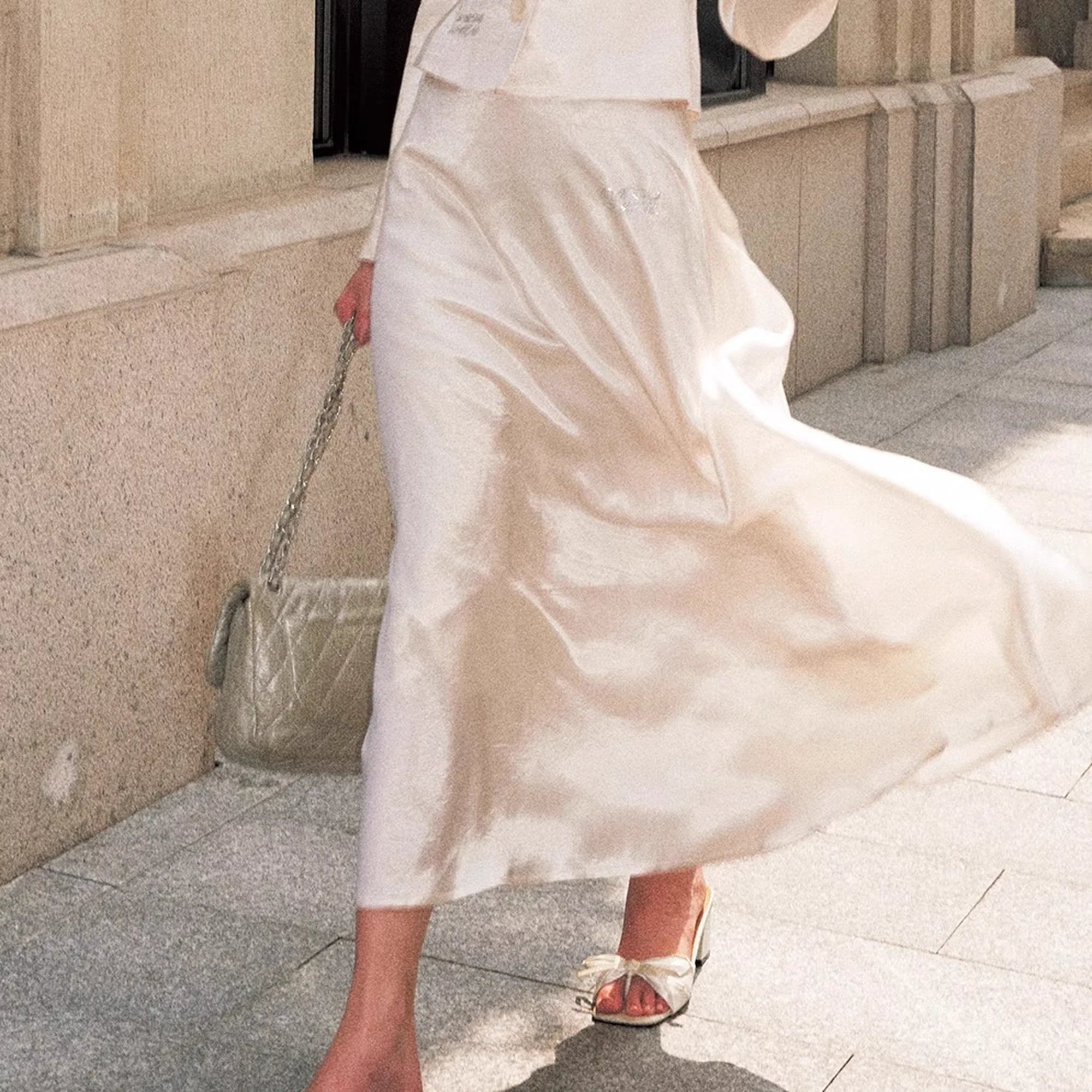 Anti_Being_General_V-neck_Waist_Tailored_Acetate_Blazer_Dress_Set_MISSTT