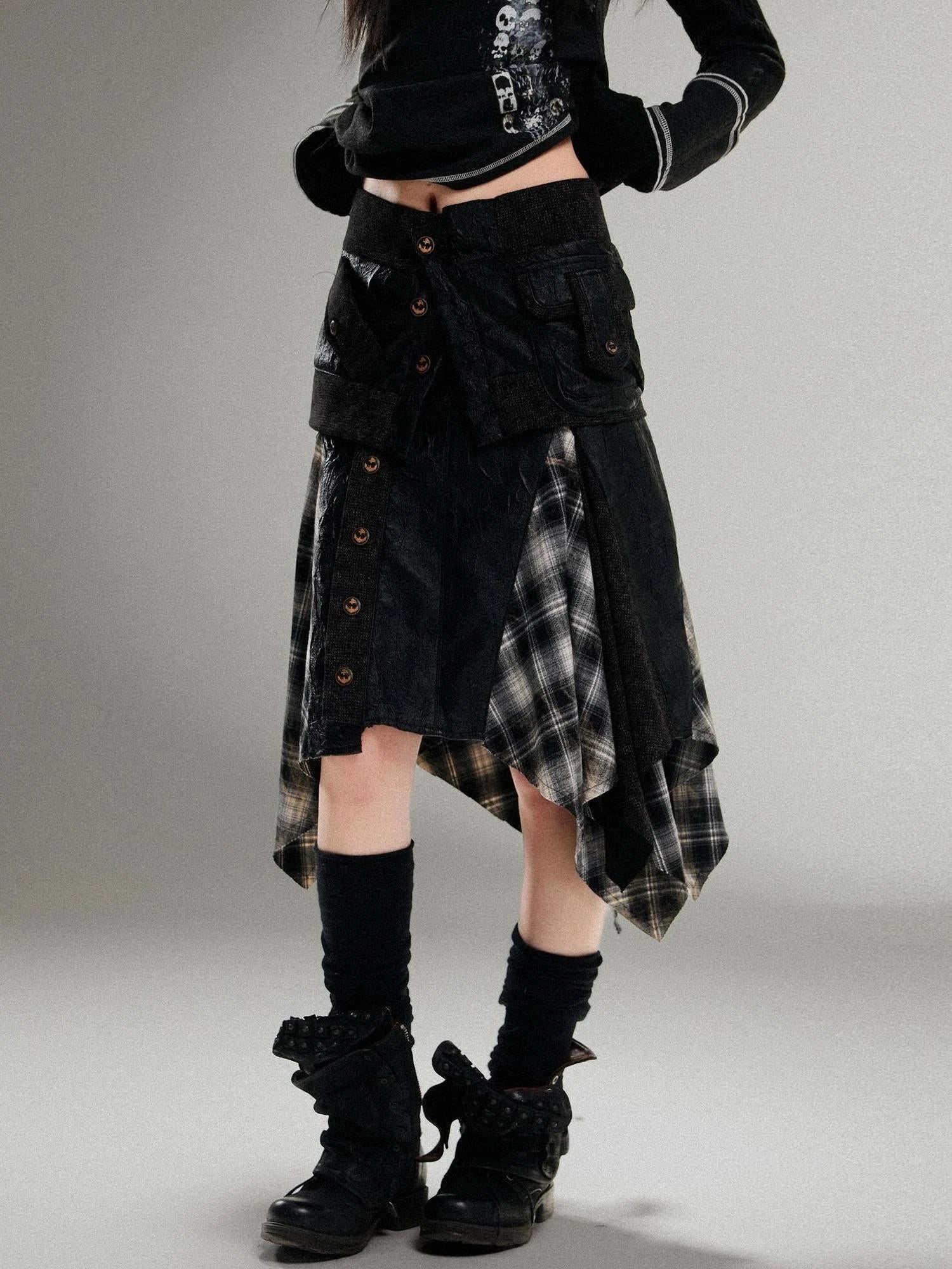 Ariadna Punk Rock Vintage Asymmetrical Leather Mini Skirt