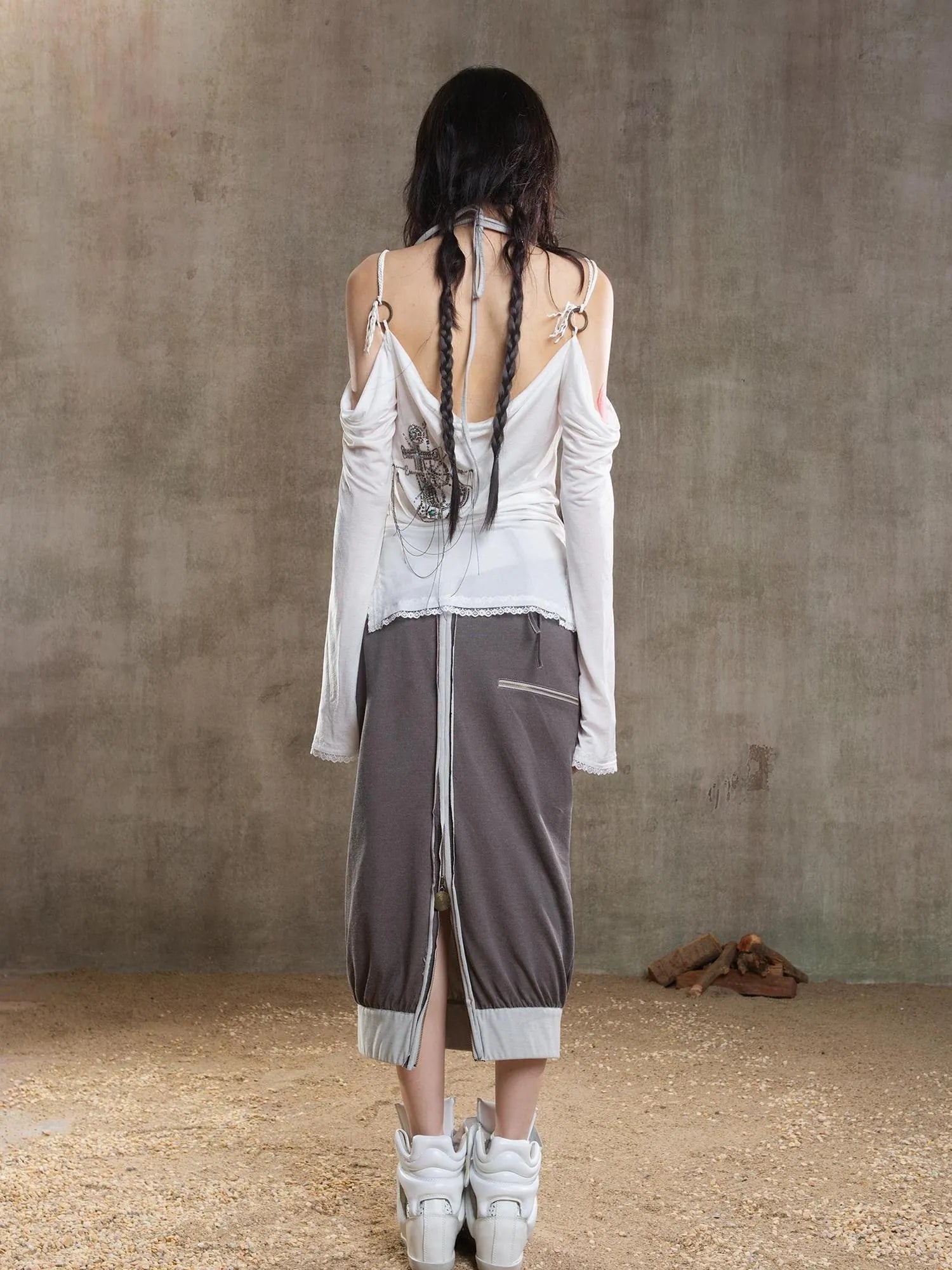 Ariadna Vintage Acrylic Sheer Sunshield Cape