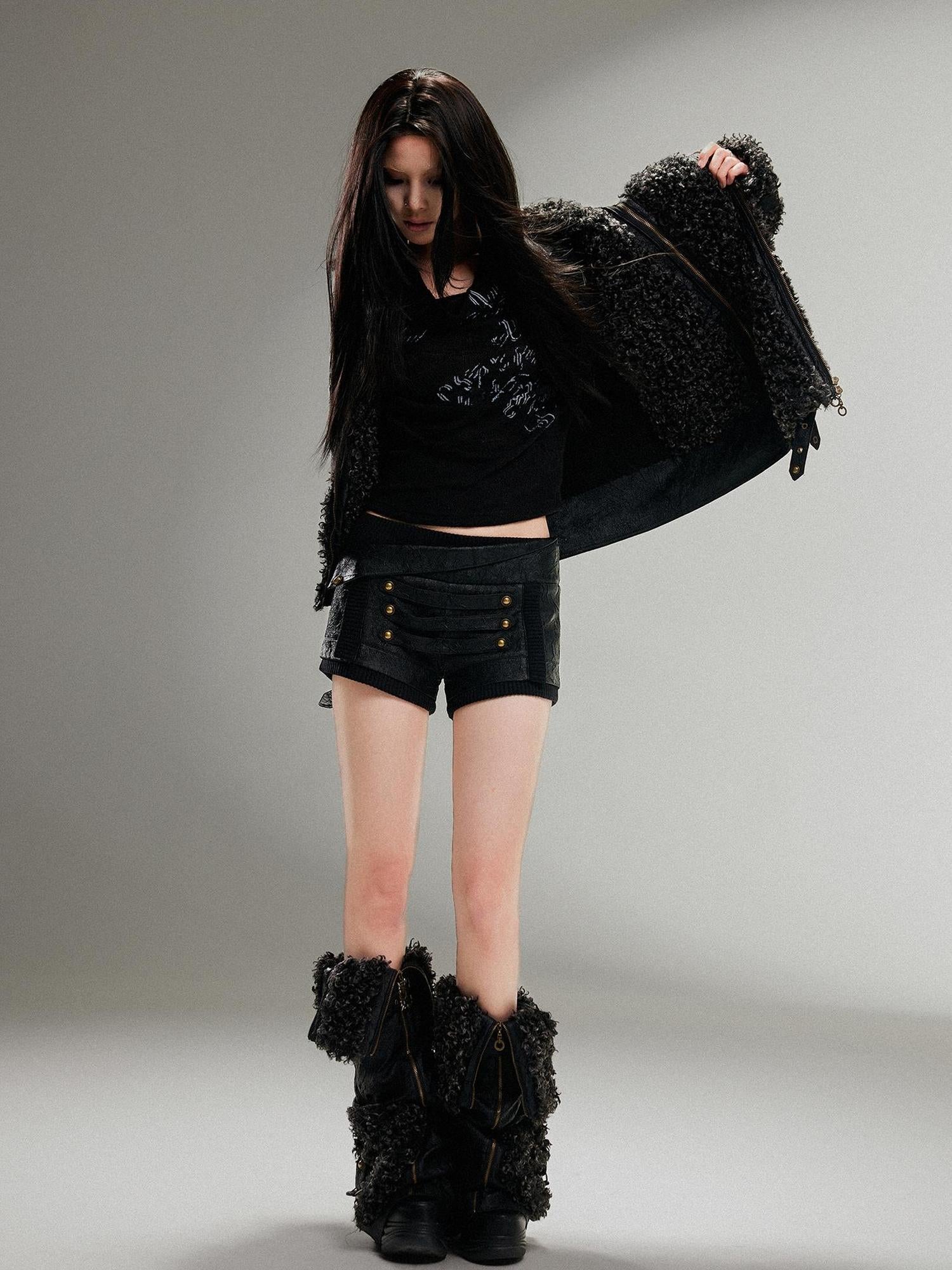 ARIADNAw Ariadnaw Punk Rock Low Rise Leather Shorts With Wool Leg Warmers