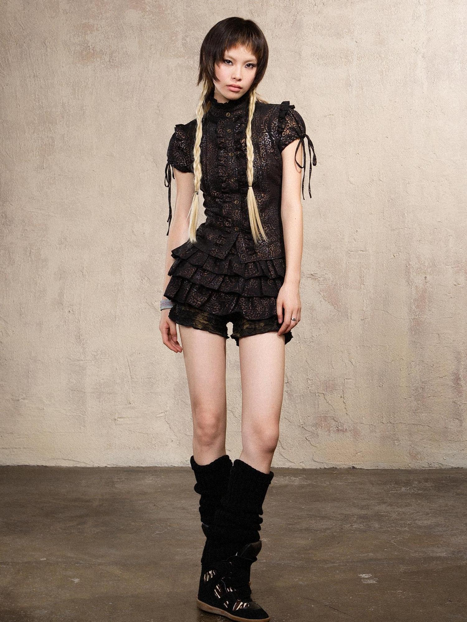 ARIADNAw Ariana Slim Leopard Print Punk Shirt
